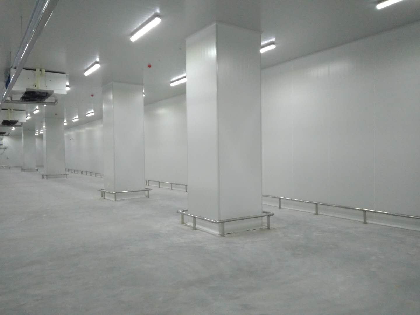 20000㎡冷鏈配送中心冷藏庫需要投資的費(fèi)用是多少？